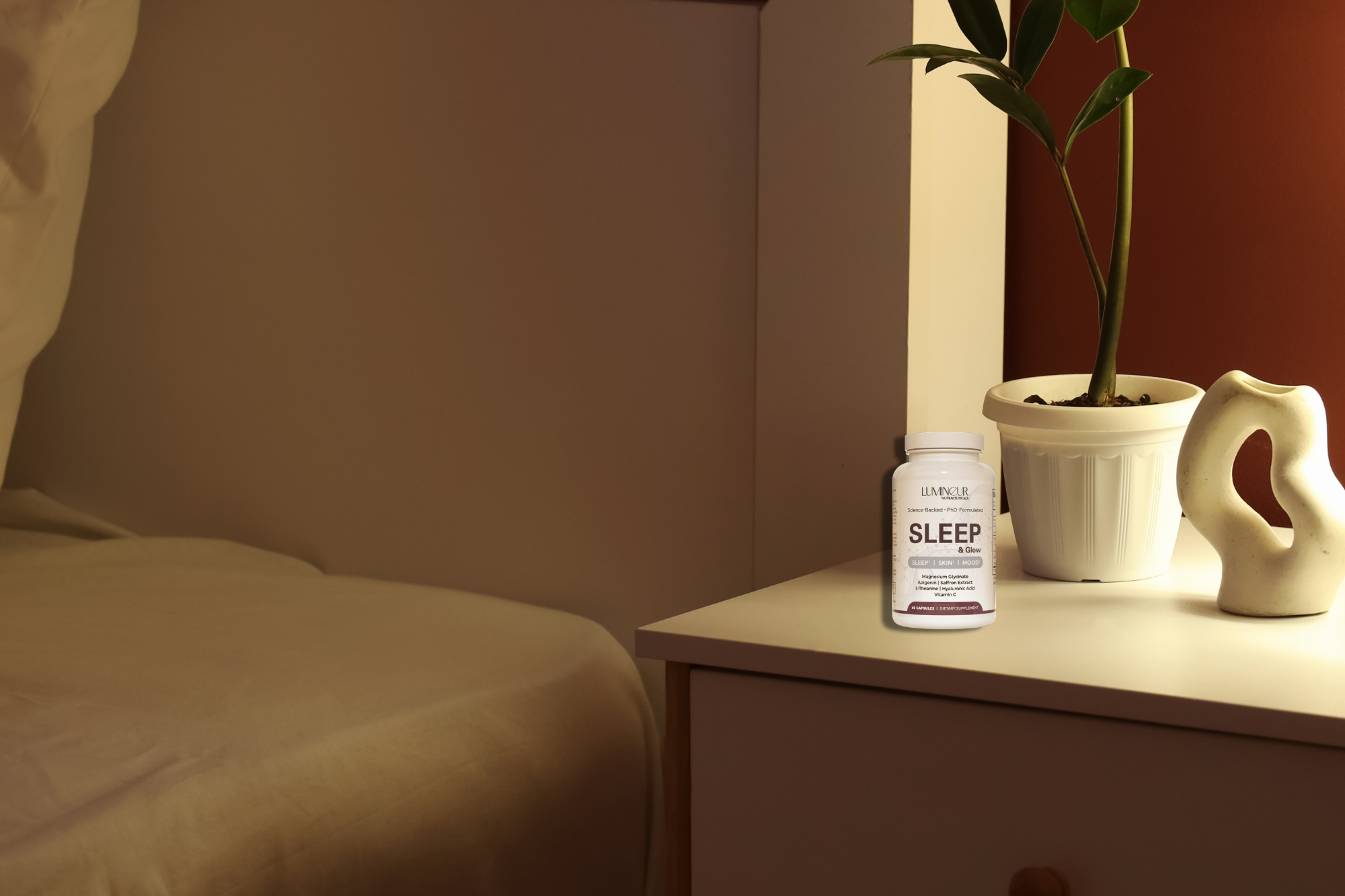 Lumineur Sleep & Glow supplement bottle by PhD neuropharmacologist